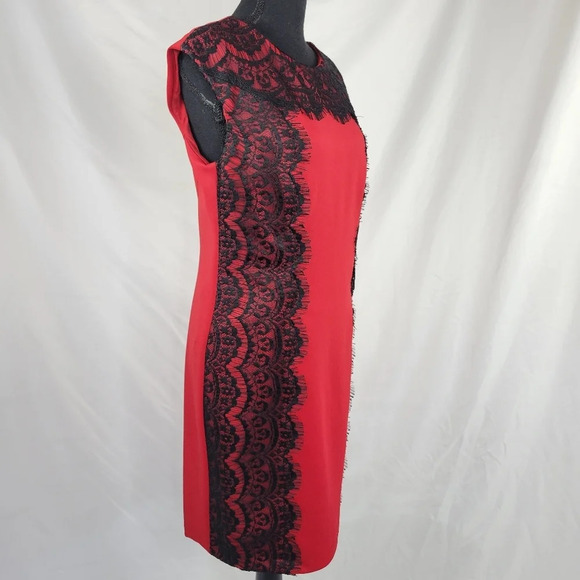 NWOT DRESSBARN COLLECTION RED high neck Sleevless Lace Color Blocking - Picture 3 of 8